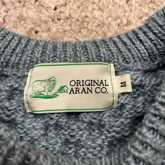 Original Aran Co 100% Wool Cable Knit Chunky Sweater Sz M Blue - Picture 2 of 6
